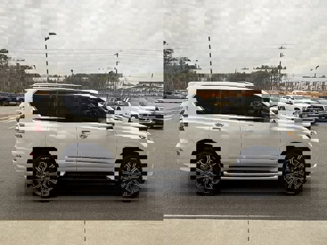 Used 2015 Lexus GX 460 Luxury image 7