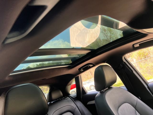 Used 2016 Audi Q3 2.0T Prestige w/ Prestige Package image 35