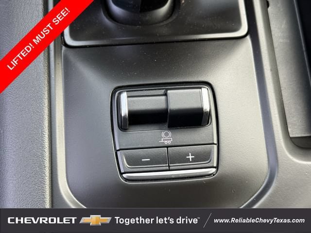 Used 2023 GMC Sierra 1500 Denali AWD/4WD image 21