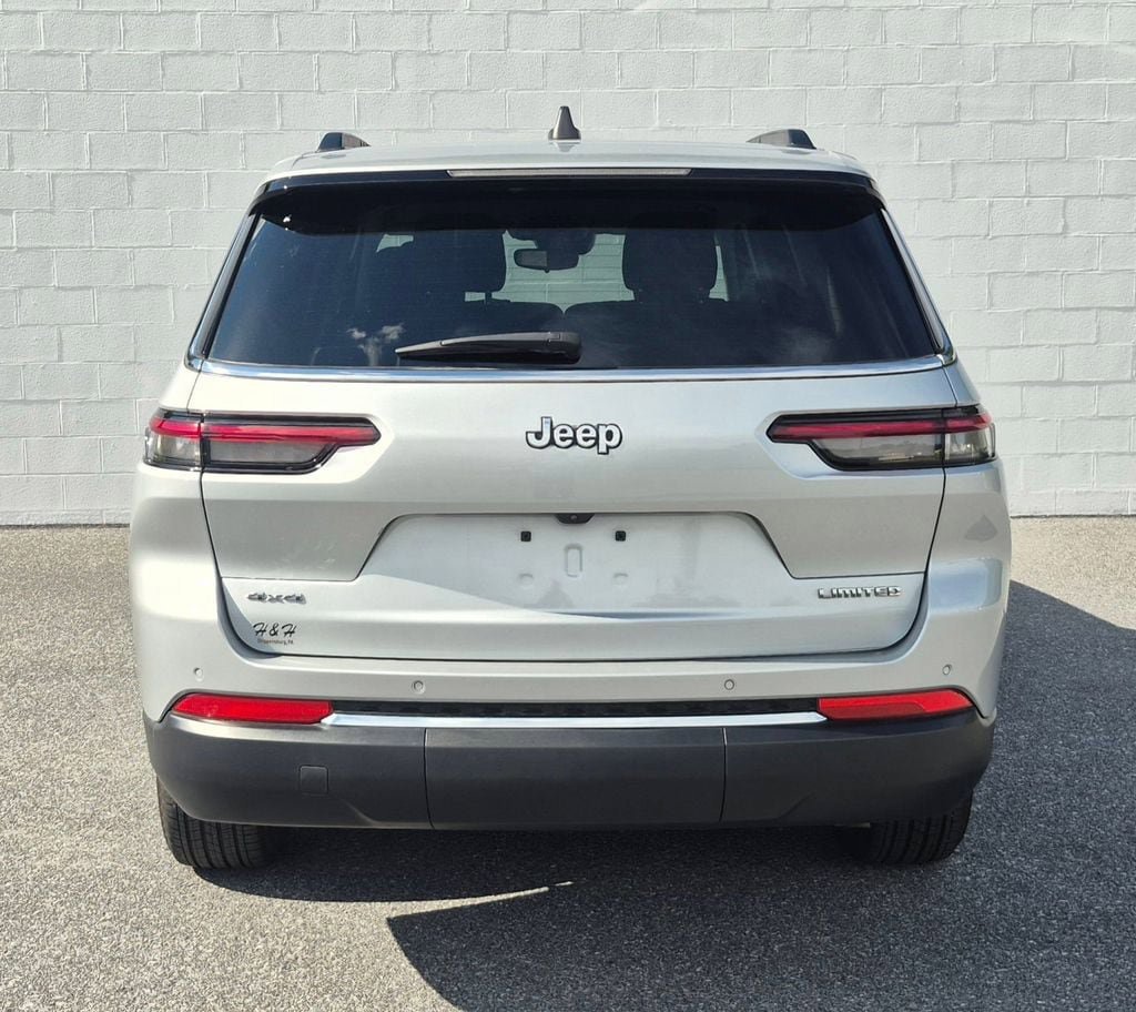 Used 2024 Jeep Grand Cherokee L Limited AWD/4WD image 34