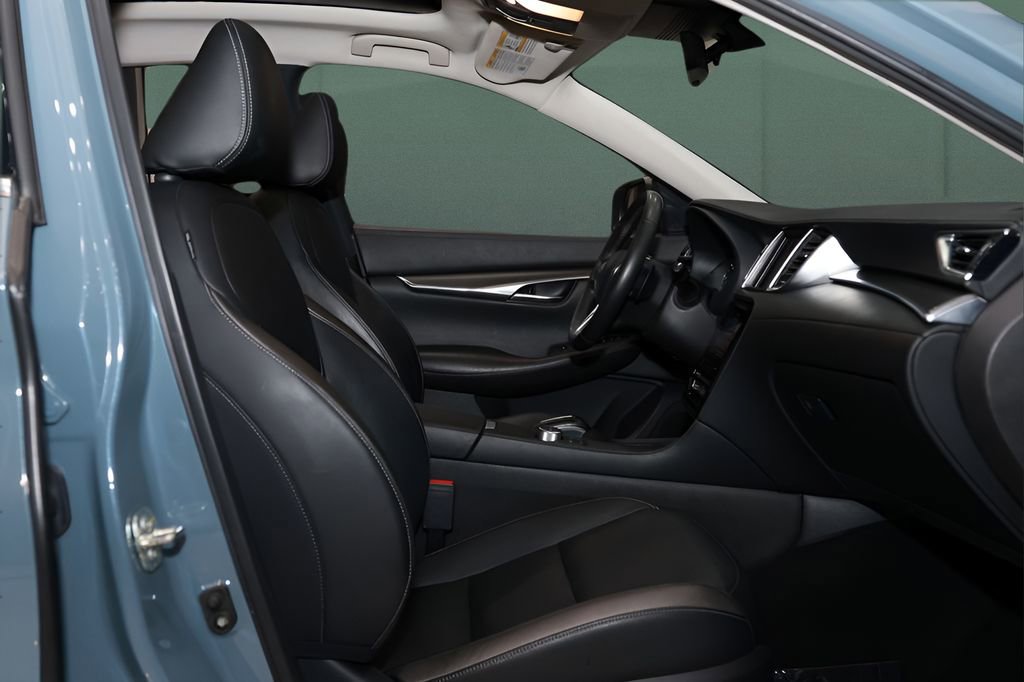 Used 2024 INFINITI QX50 Luxe image 15