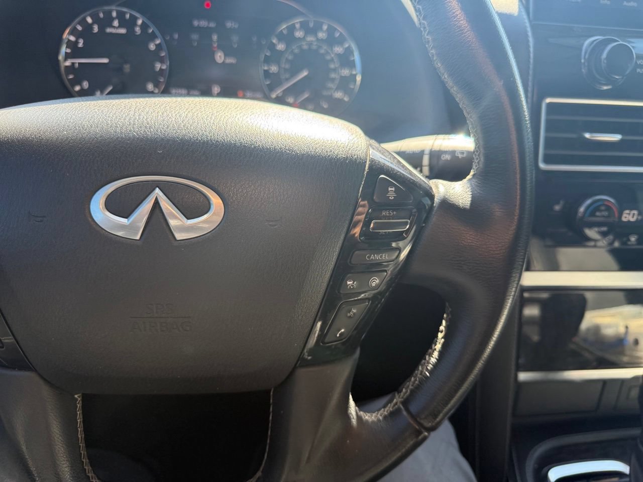 Used 2022 INFINITI QX80 Luxe w/ Cargo Package AWD/4WD image 19