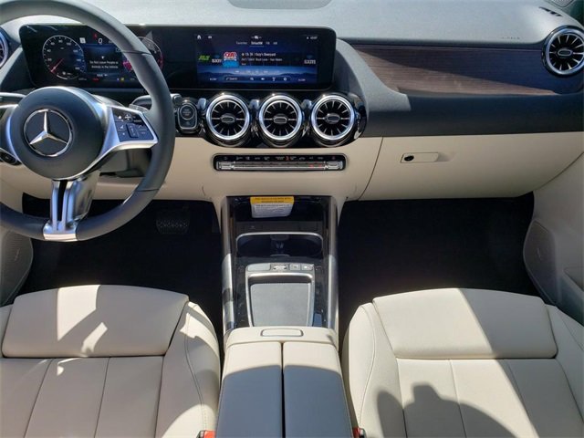 New 2026 Mercedes-Benz GLA 250 4MATIC image 18