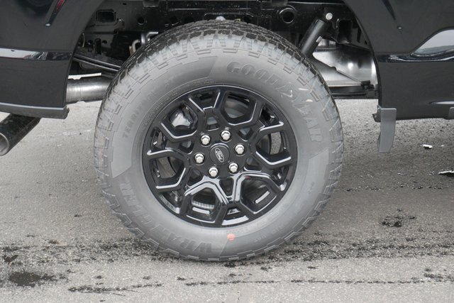 New 2025 Ford F150 XLT w/ Equipment Group 302A MID image 13