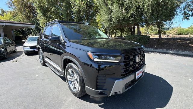 New 2026 Honda Pilot EX-L image 2