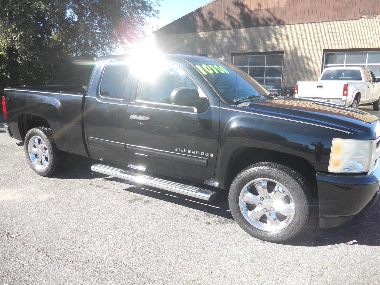 Used 2009 Chevrolet Silverado 1500 LS RWD image 6