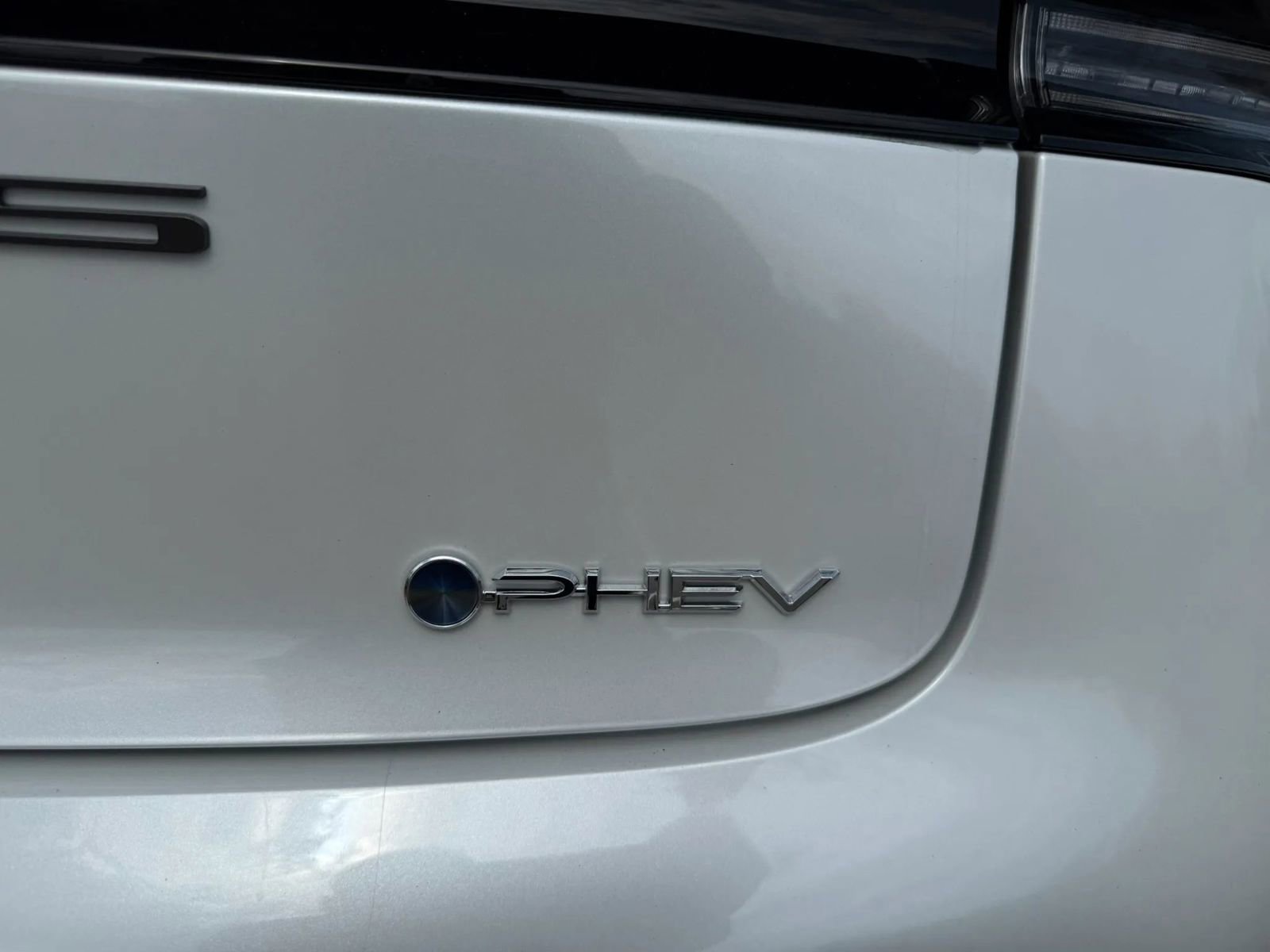 Used 2026 Toyota Prius Plug-In Hybrid FWD image 44