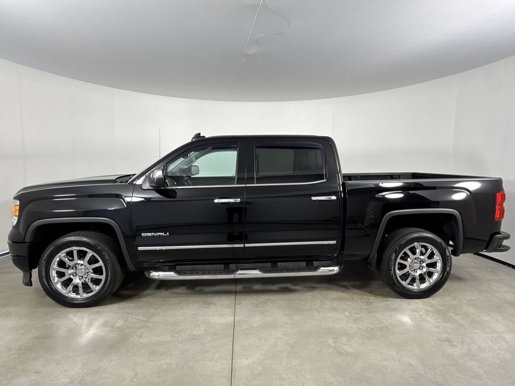 Used 2015 GMC Sierra 1500 Denali w/ Driver Alert Package AWD/4WD image 2