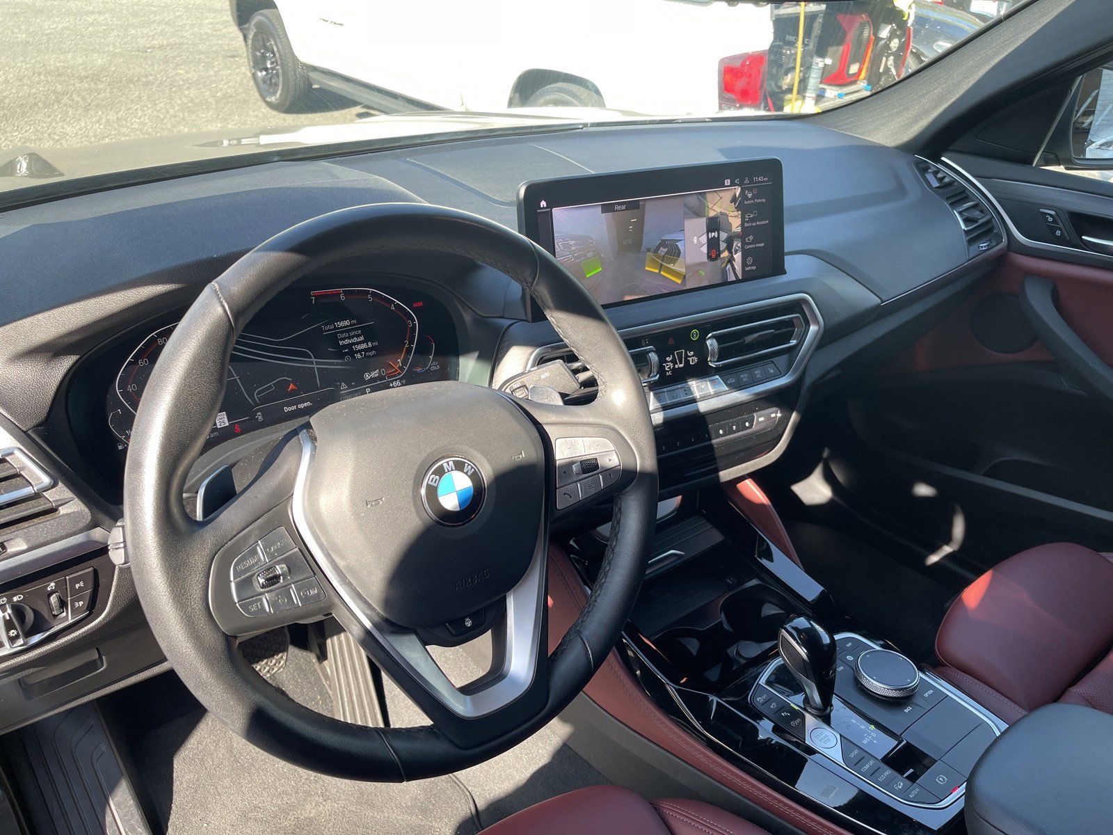 Used 2023 BMW X4 xDrive30i w/ Premium Package image 7