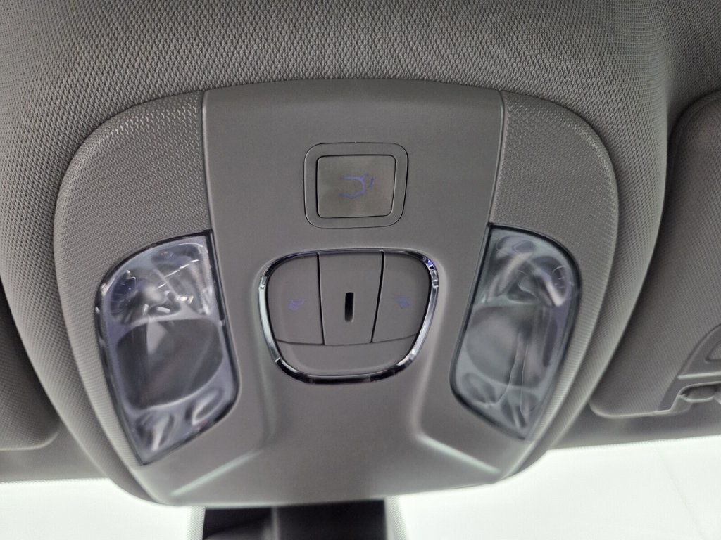 Used 2022 Jeep Compass Latitude AWD/4WD image 23