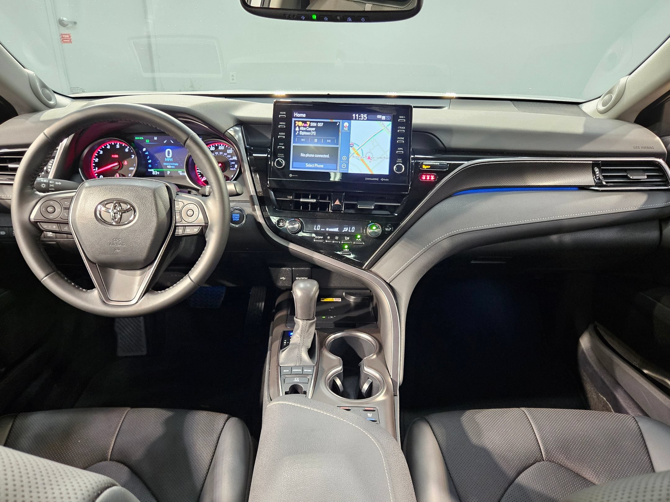 Used 2023 Toyota Camry XSE w/ Navigation Package FWD image 10