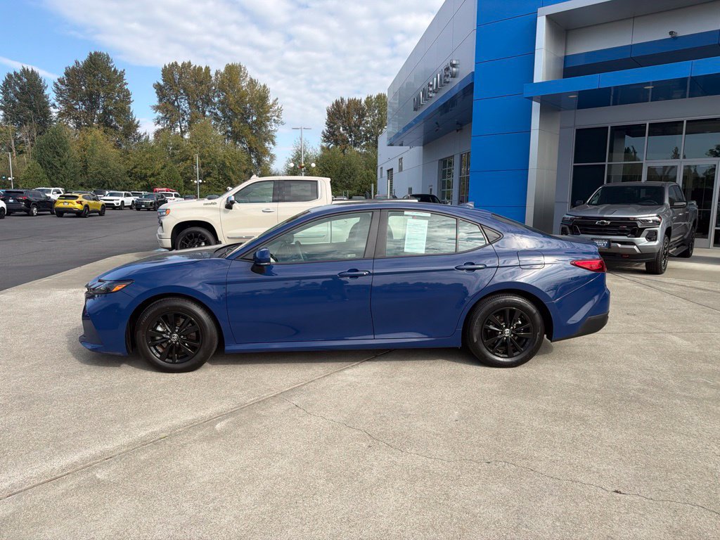 Used 2025 Toyota Camry LE FWD image 2