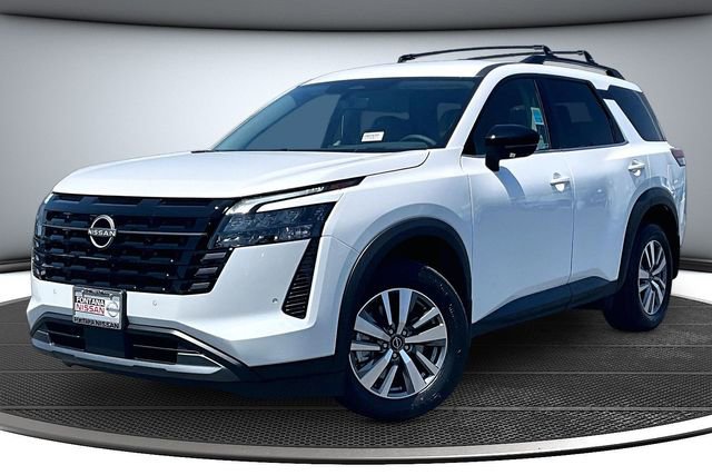 New 2026 Nissan Pathfinder SL FWD image 2