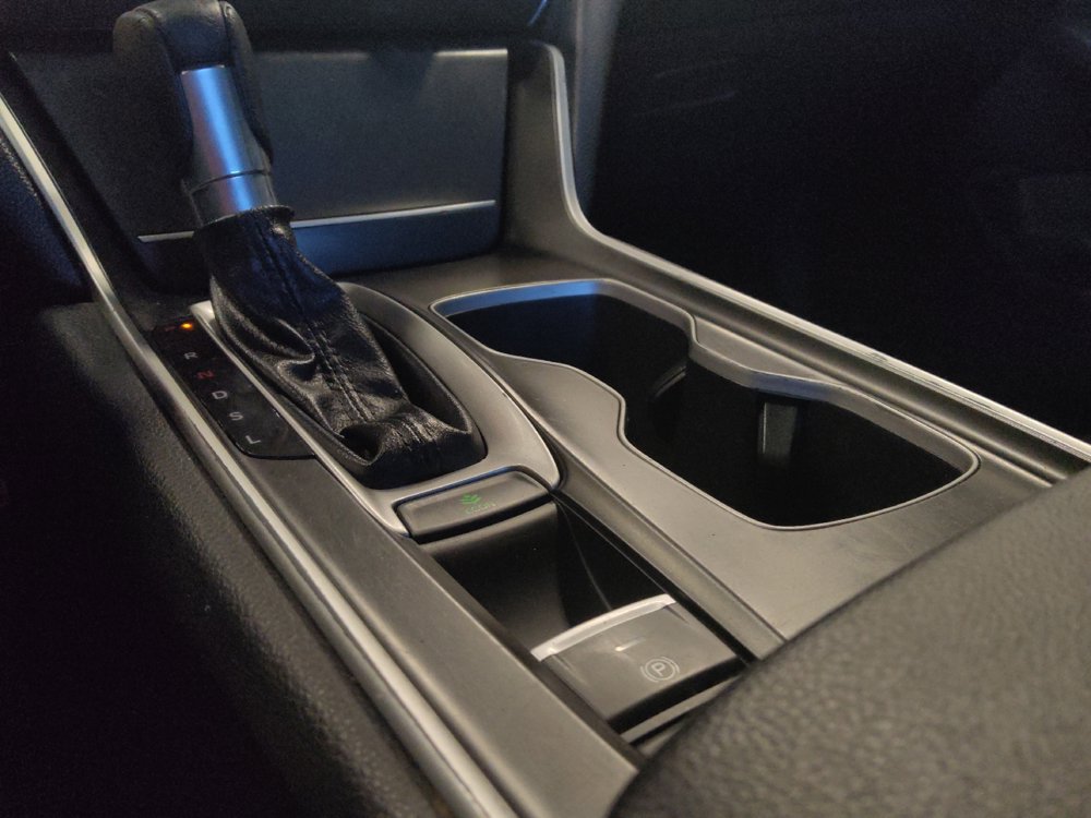 Used 2019 Honda Accord LX image 26