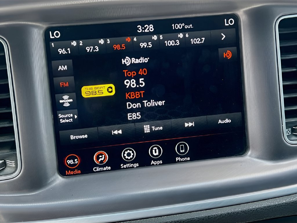 Used 2022 Dodge Charger R/T RWD image 14