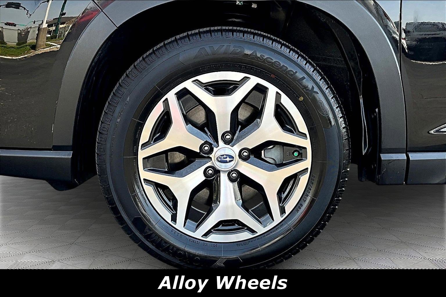 Used 2023 Subaru Forester Premium image 34