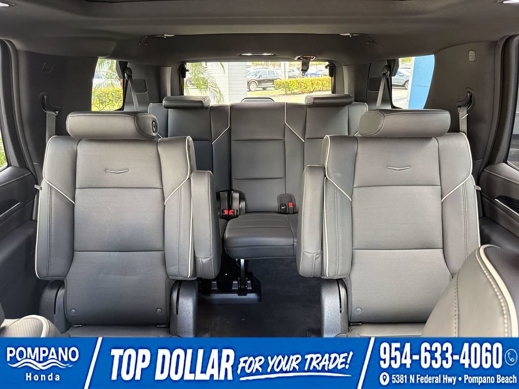 Used 2023 Cadillac Escalade Sport AWD/4WD image 16