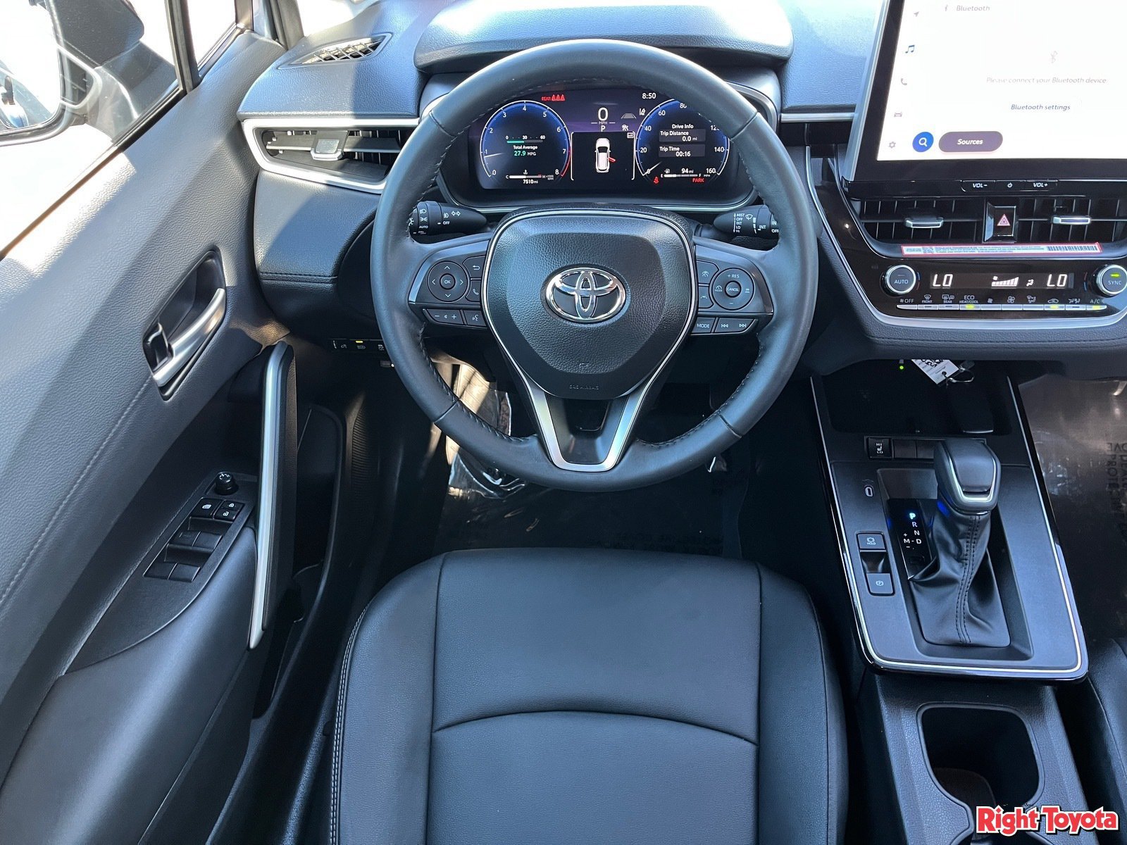 Certified 2026 Toyota Corolla Cross XLE w/ Convenience Package FWD image 17