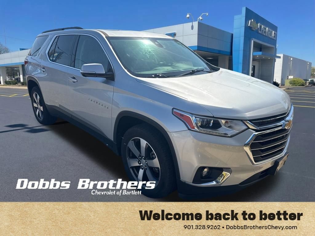 Used 2020 Chevrolet Traverse LT w/ LT Premium Package image 7