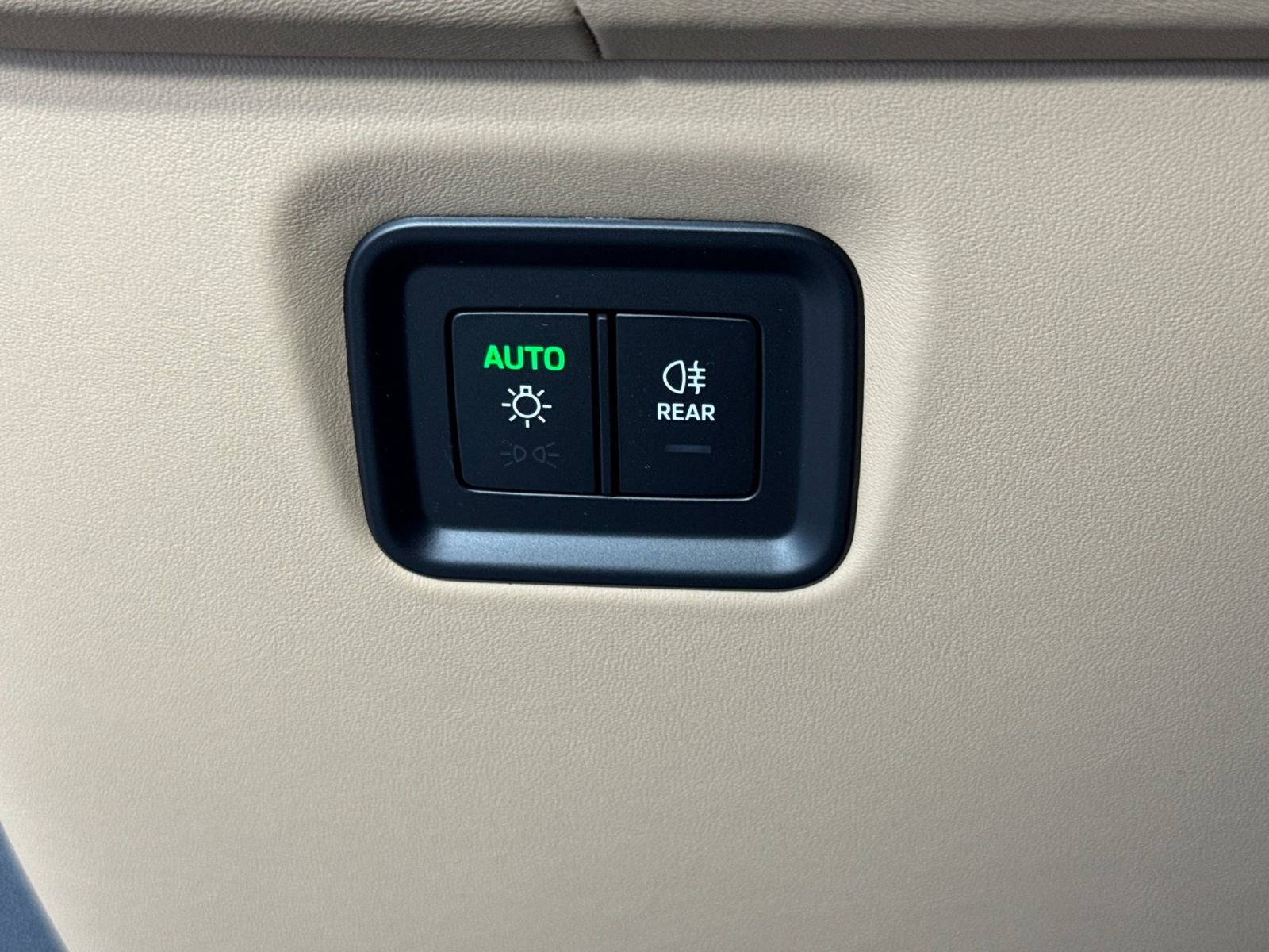 New 2026 Porsche Cayenne S image 33