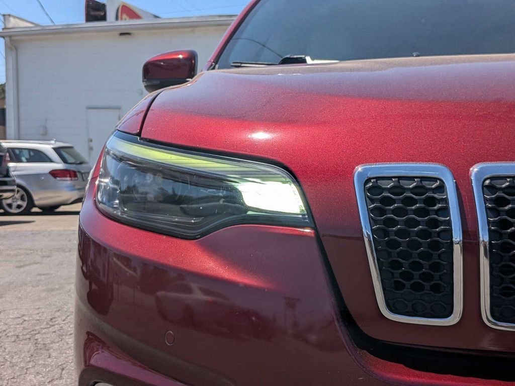 Used 2019 Nissan Kicks SR w/ Exterior Package image 10