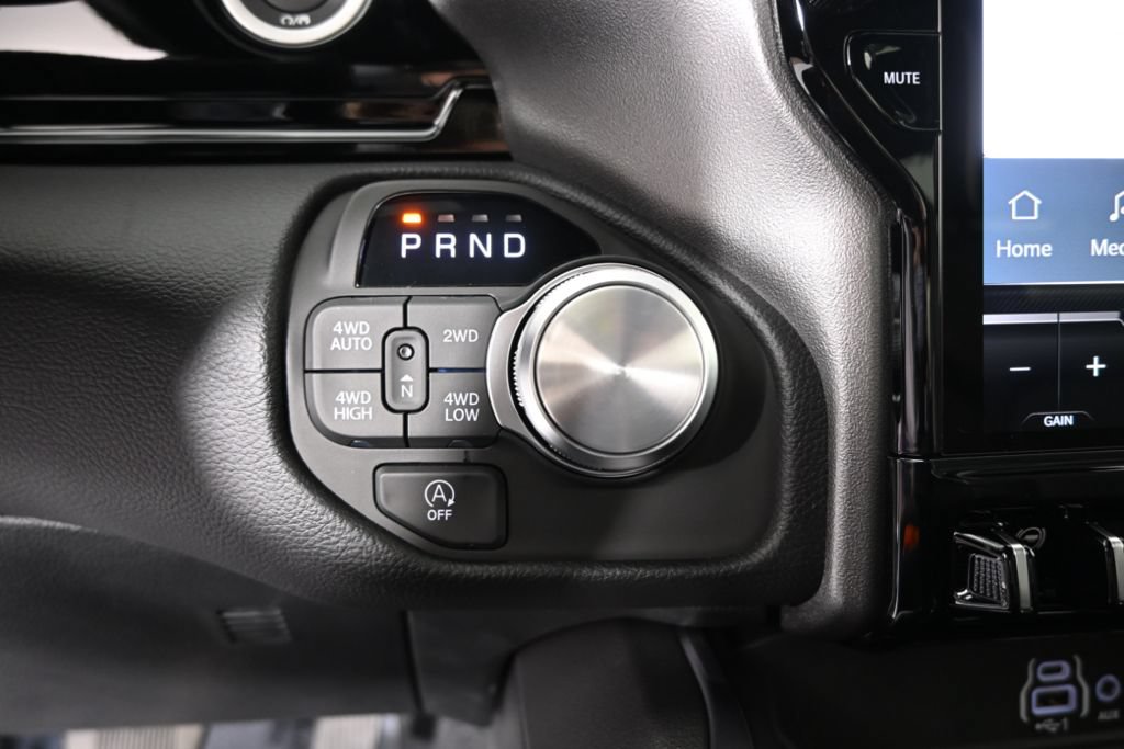 Used 2026 RAM 1500 Laramie w/ Night Edition AWD/4WD image 31