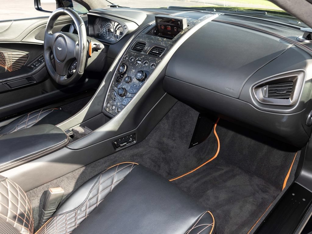 Used 2018 Aston Martin Vanquish S RWD image 51