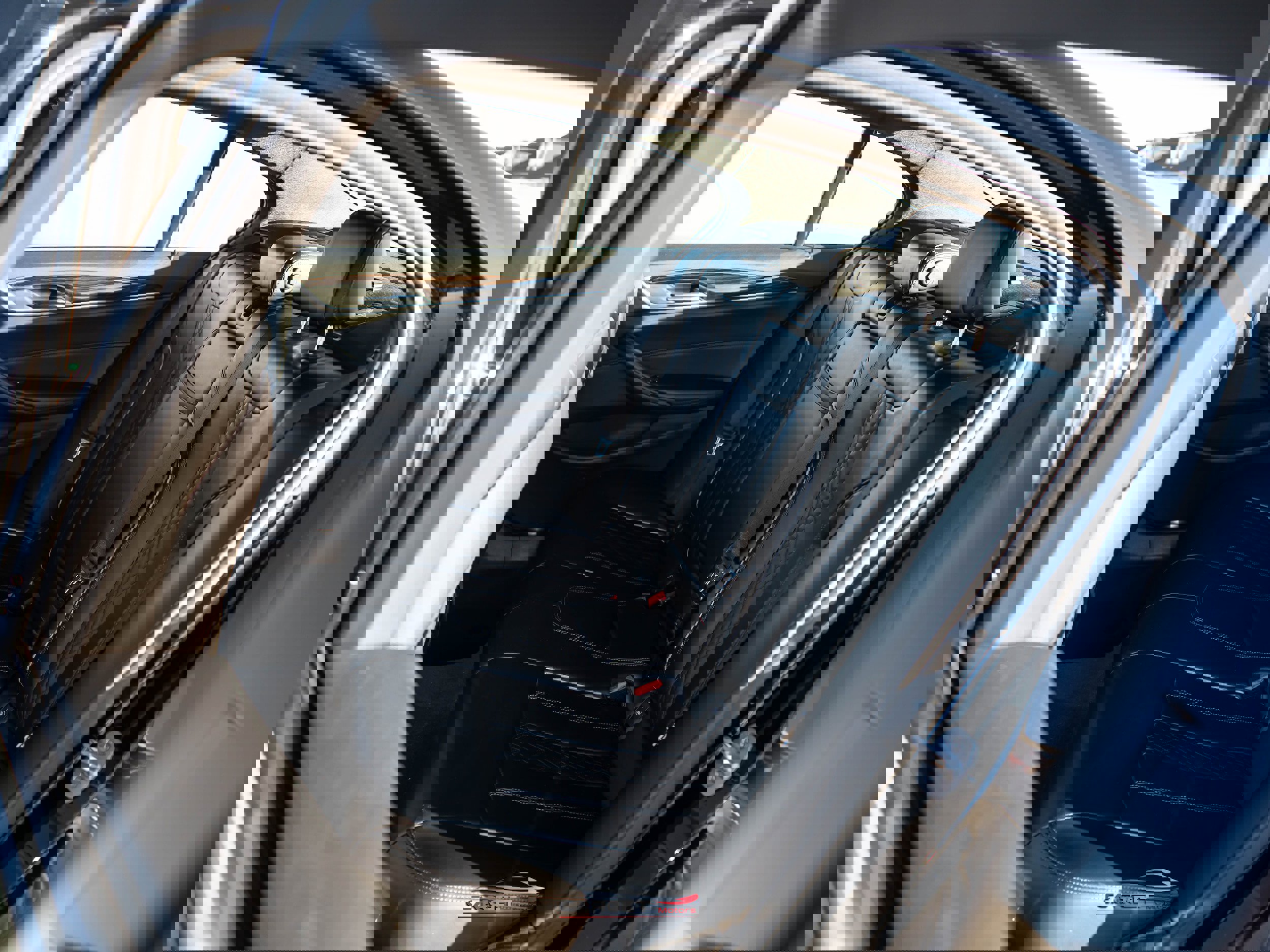 Used 2019 BMW 540i image 18