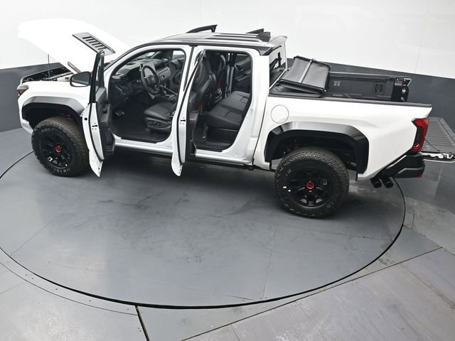 Certified 2025 Toyota Tacoma TRD Pro AWD/4WD image 46