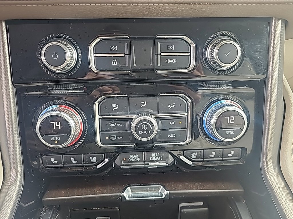 Used 2022 GMC Yukon XL Denali w/ Denali Ultimate Package image 28