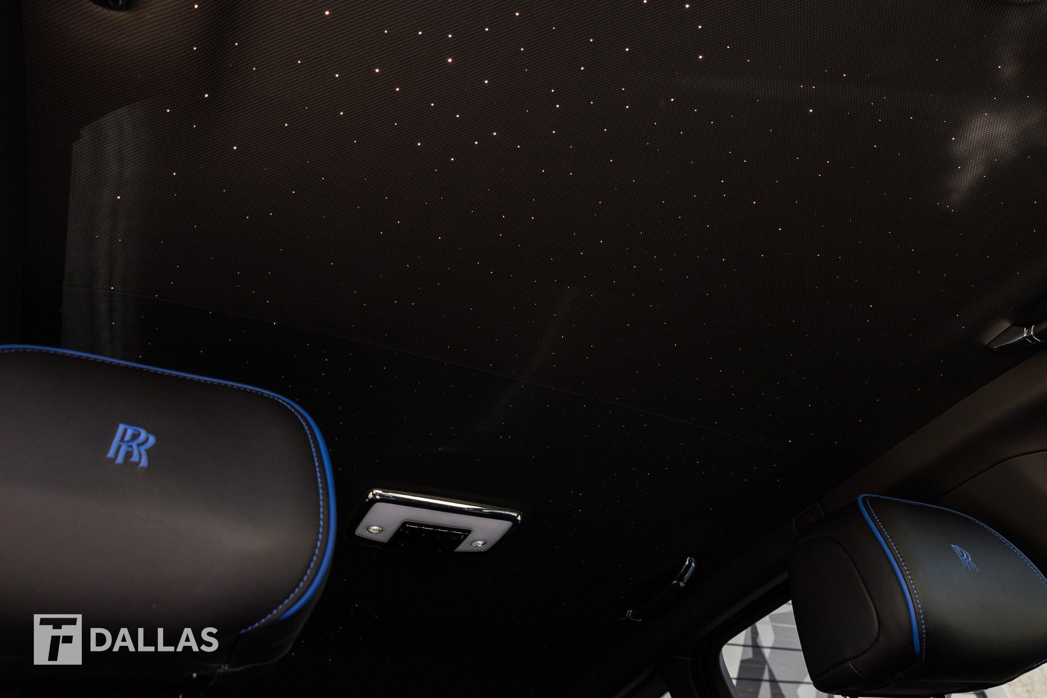 Used 2022 Rolls-Royce Cullinan Black Badge w/ Dark Exterior Package image 51