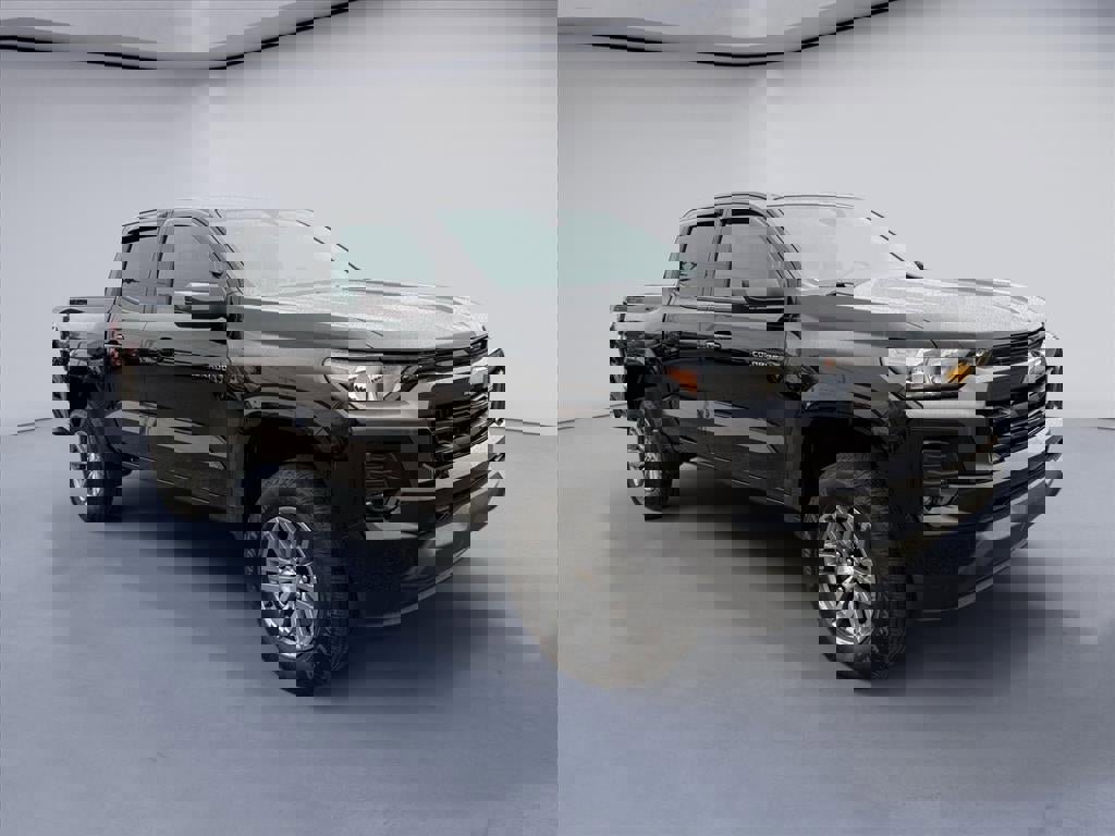 Used 2023 Chevrolet Colorado LT w/ LT Convenience Package II image 7