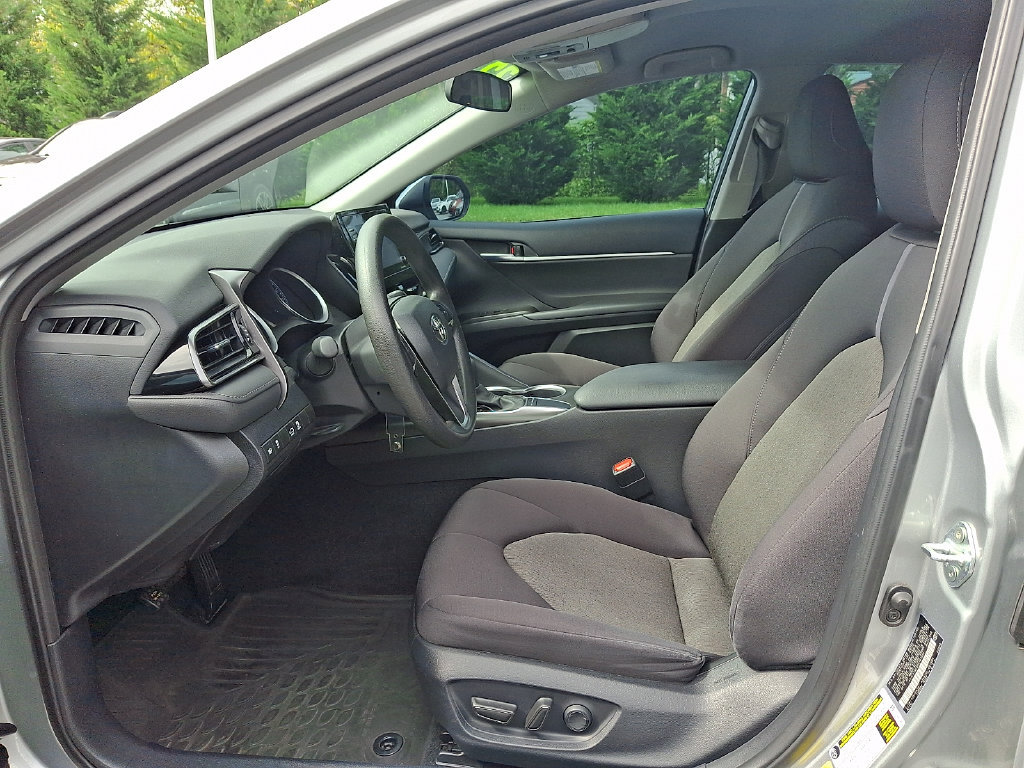 Certified 2023 Toyota Camry LE FWD image 13