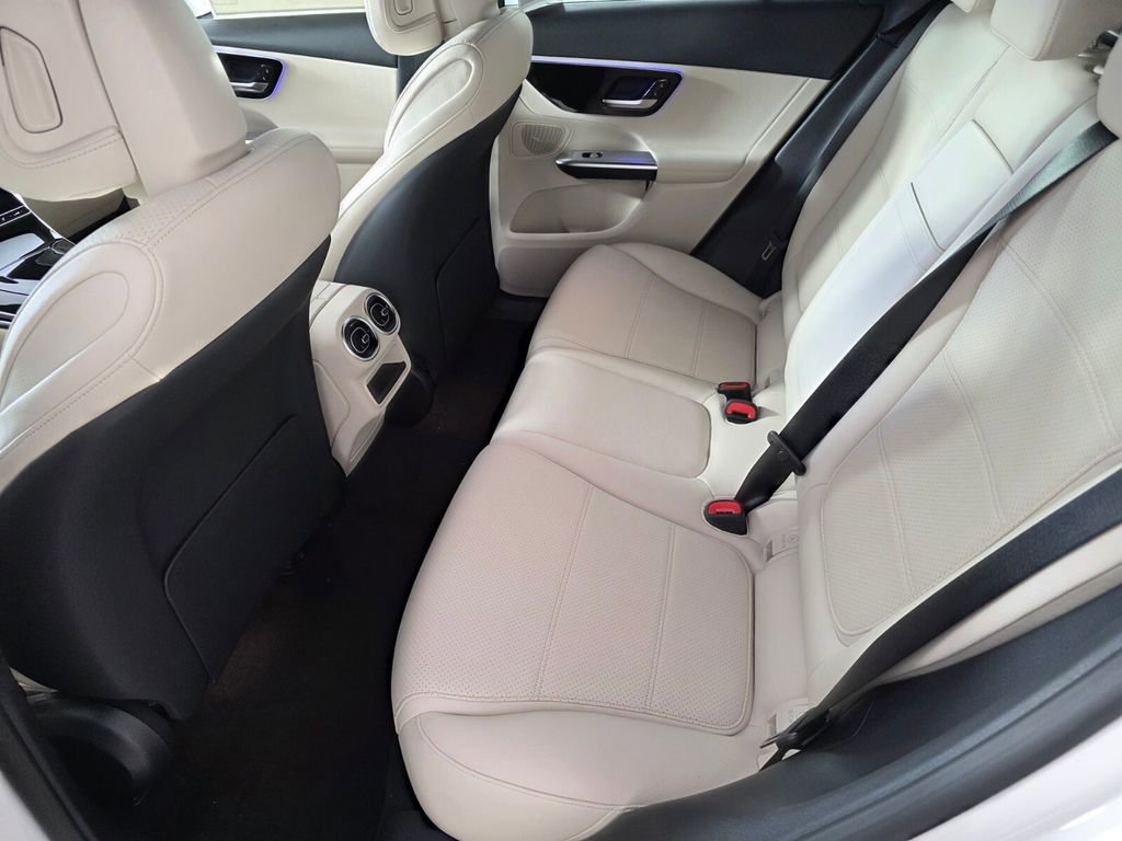 New 2026 Mercedes-Benz GLC 300 4MATIC image 10