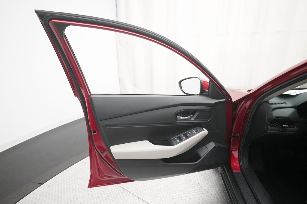 Used 2023 Honda Accord EX image 27