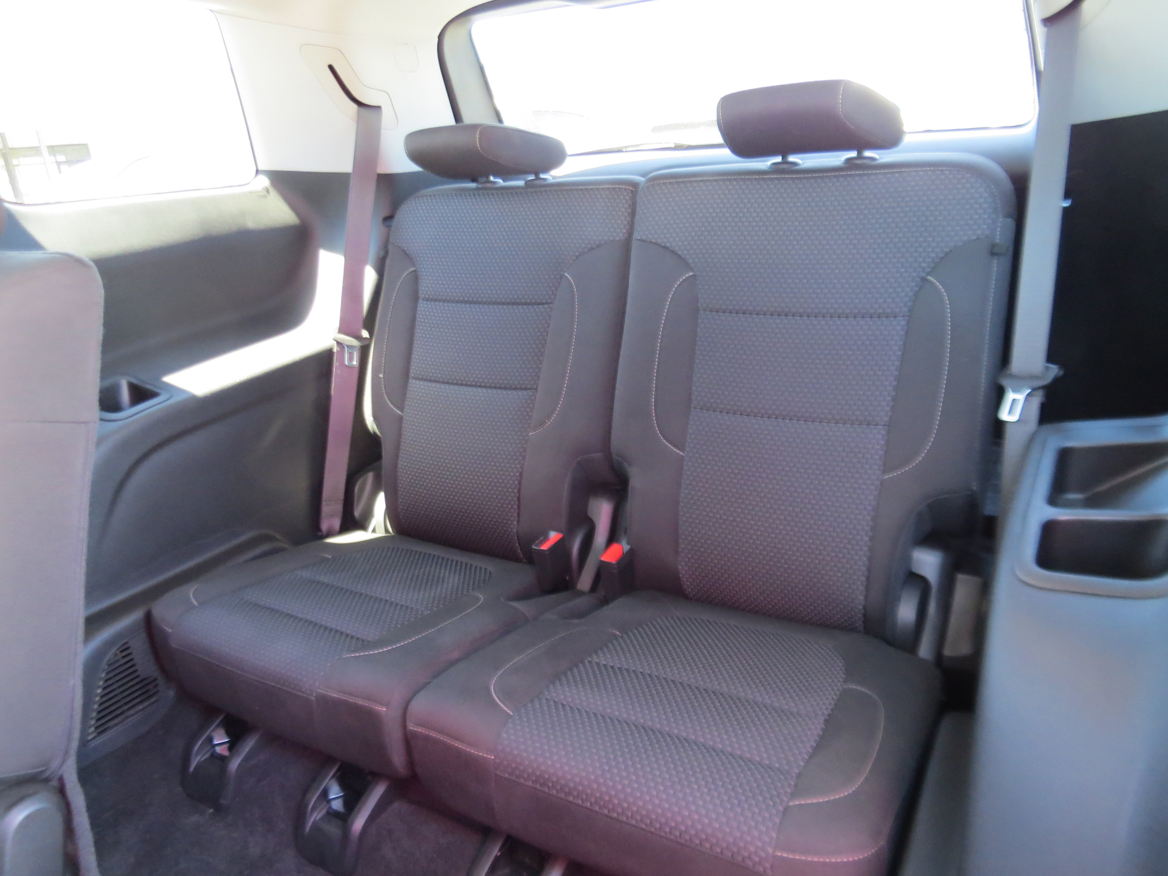 Used 2023 GMC Acadia SLE FWD image 13