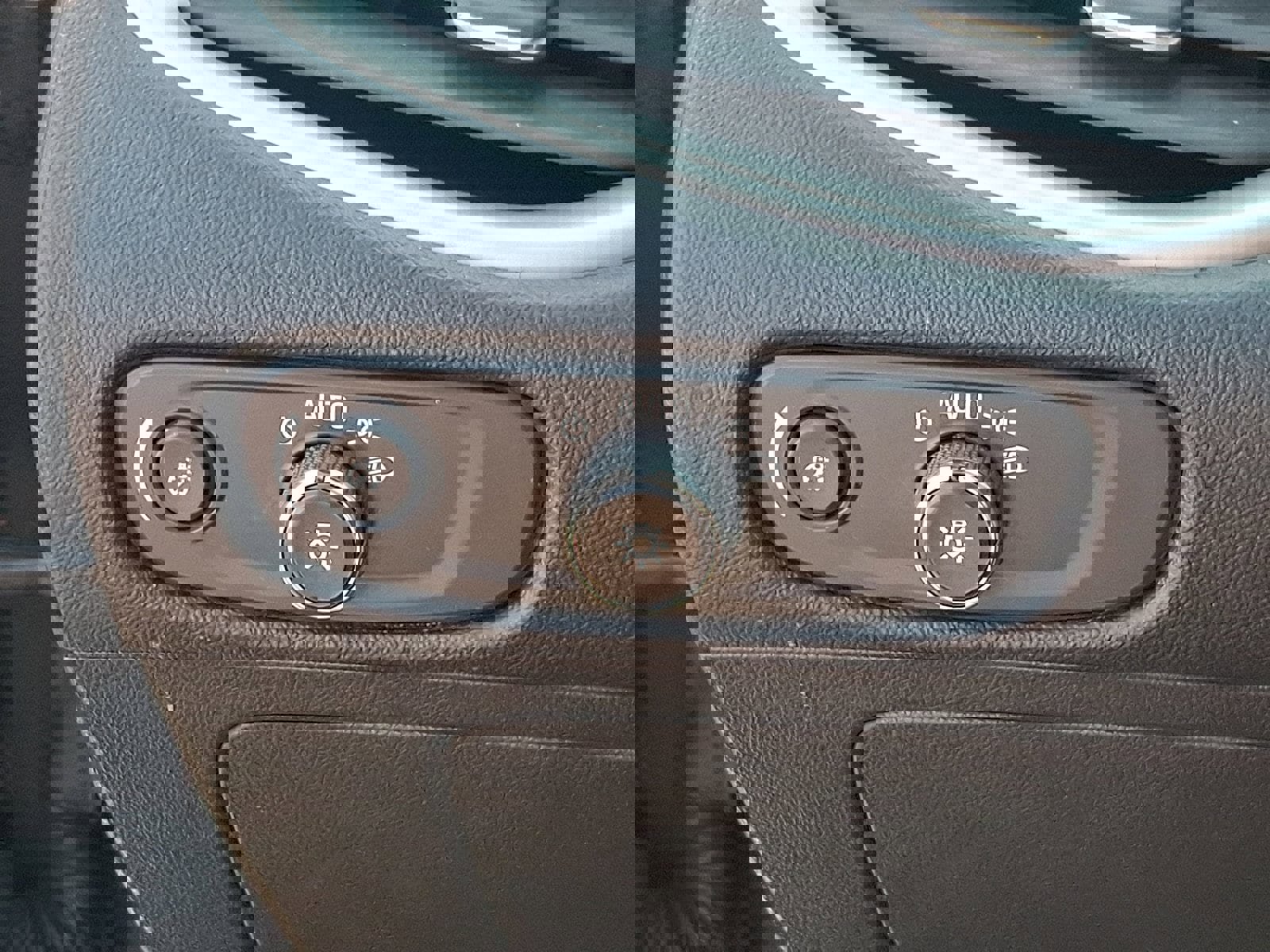 Used 2024 Chevrolet Malibu LT FWD image 26