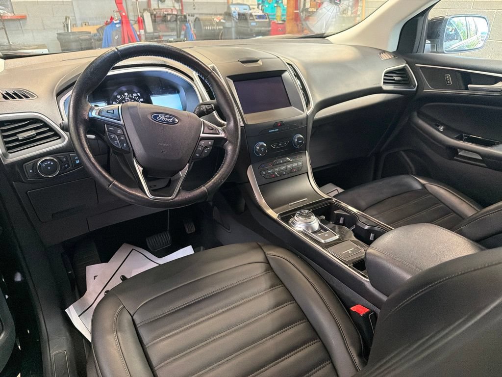 Used 2019 Ford Edge SEL w/ Equipment Group 201A AWD/4WD image 8