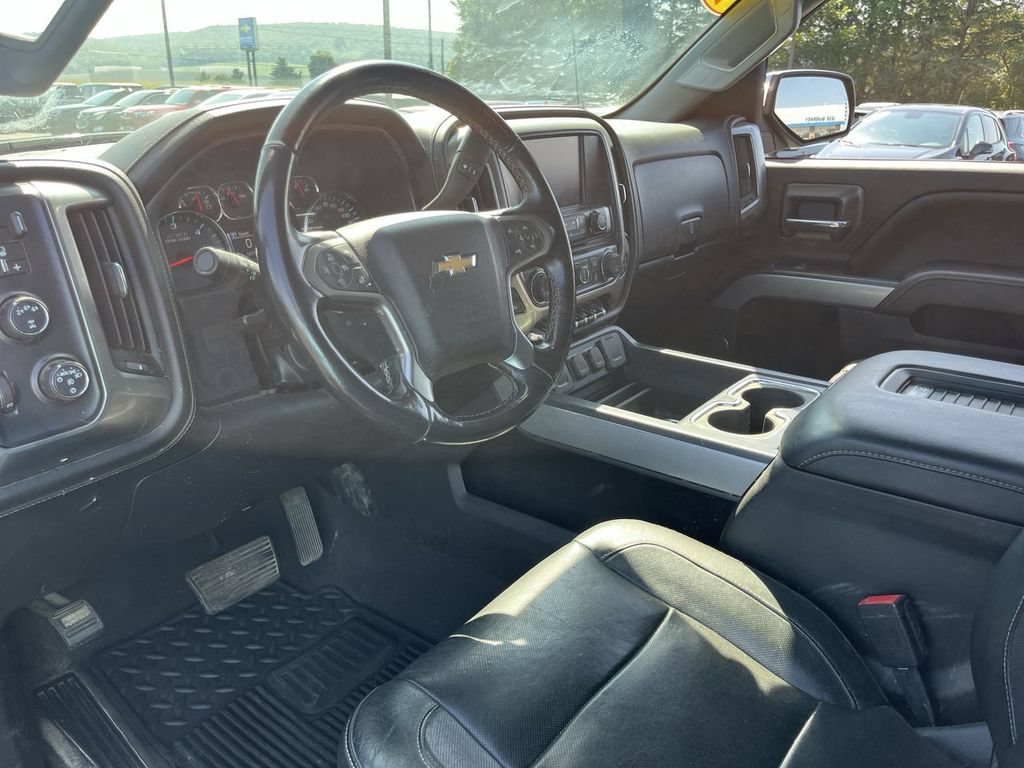 Used 2019 Chevrolet Silverado 2500 LTZ w/ LTZ Plus Package AWD/4WD image 10