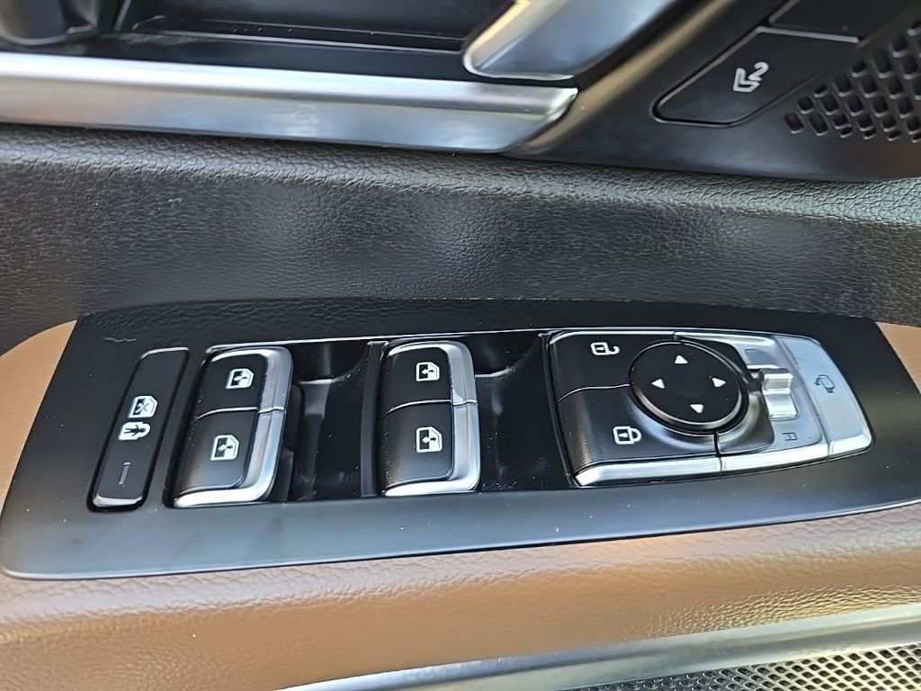 Used 2021 Kia Telluride SX w/ SX Prestige Package image 13