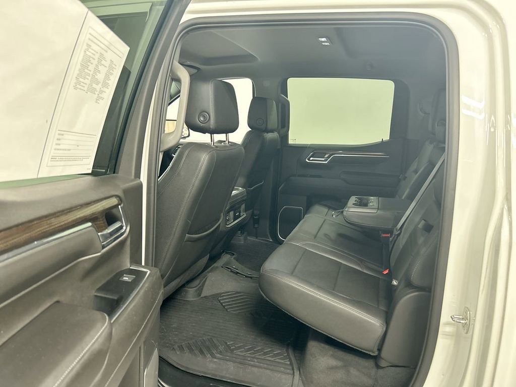 Used 2022 Chevrolet Silverado 1500 LT Trail Boss w/ LT Trail Boss Premium Package image 19