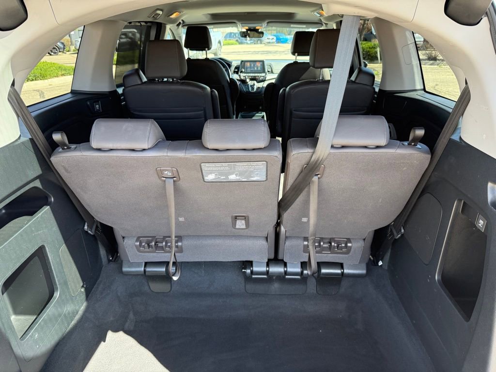 Used 2023 Honda Odyssey EX-L image 16