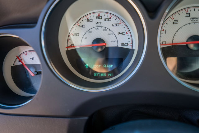 Used 2014 Dodge Challenger R/T RWD image 34