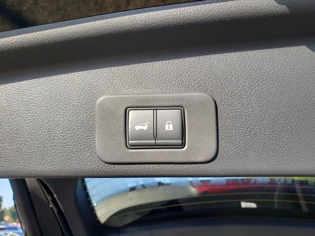 New 2026 Nissan Murano SV image 7