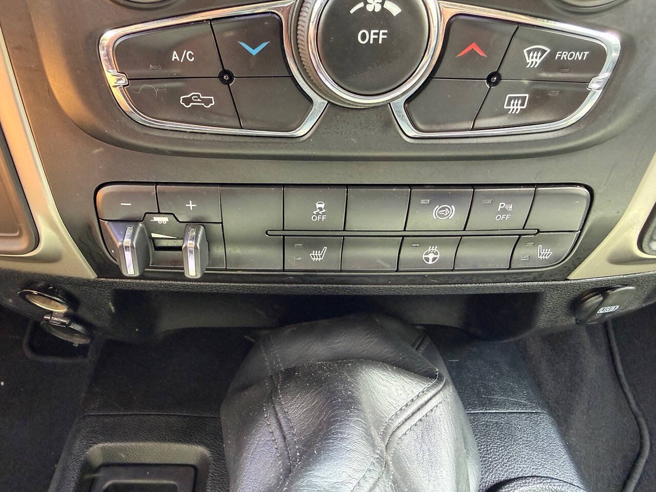 Used 2014 RAM 3500 Big Horn AWD/4WD image 13