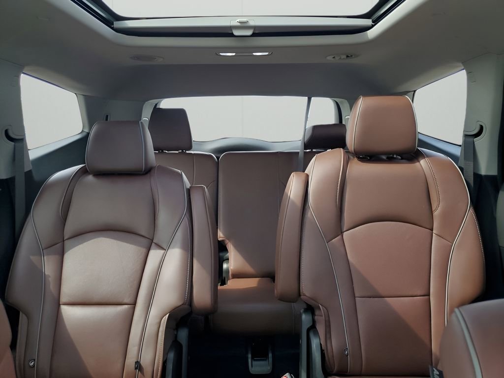 Used 2020 Buick Enclave Avenir w/ Trailering Package, 5000 lbs. image 39