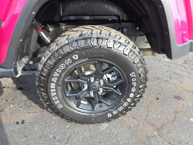 Used 2024 Jeep Gladiator Willys image 52