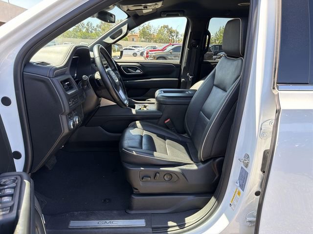 Used 2024 GMC Yukon SLT AWD/4WD image 7