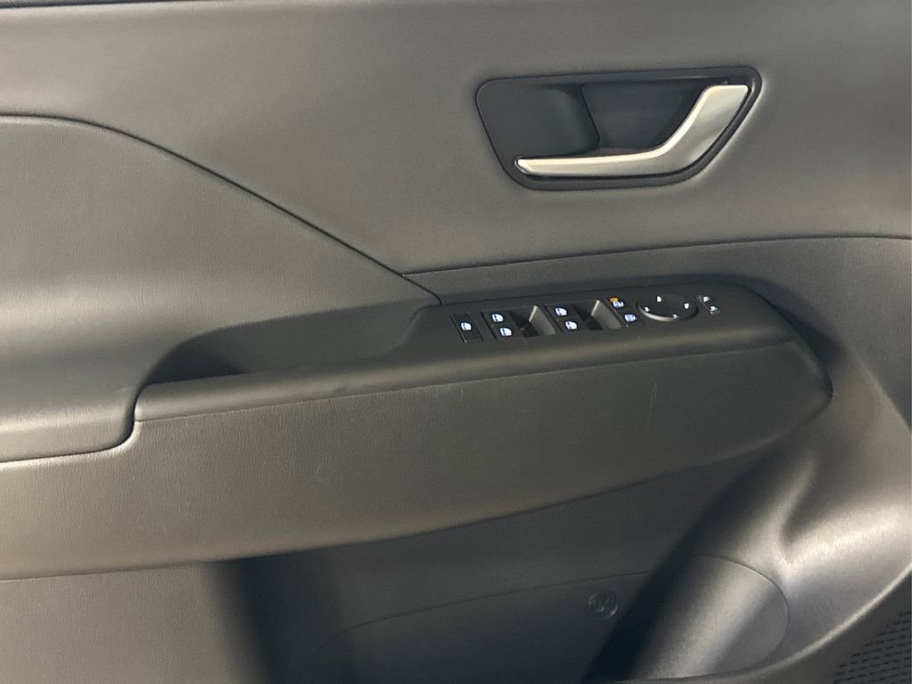 Used 2026 Hyundai Kona Limited image 25