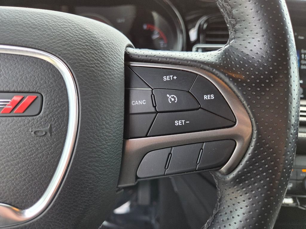 Used 2023 Dodge Durango SXT image 28